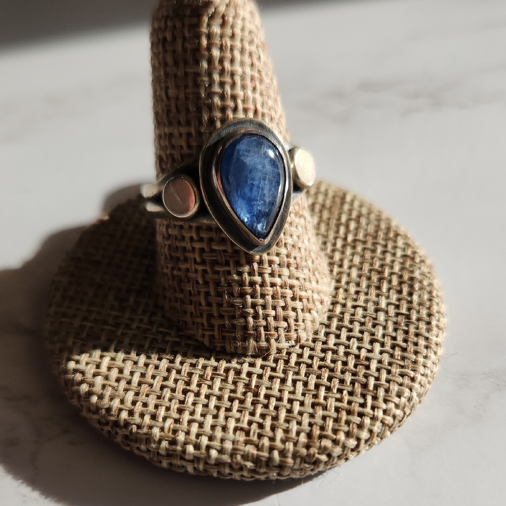 Stunning Silver Ring with Blue Kyanite Teardrop Stone